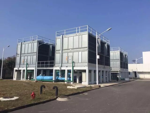 閉式冷卻塔驗(yàn)收應(yīng)注意什么？(閉式冷卻塔安裝及注意事