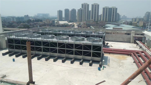 冷卻塔填料：中性化清洗劑的特點(冷卻塔填料清洗劑)